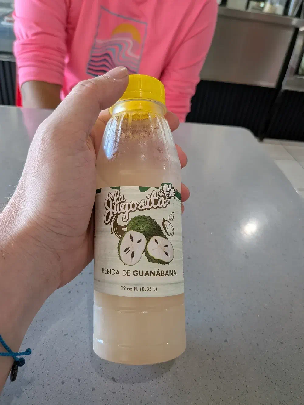 Guanábana drink before the hike