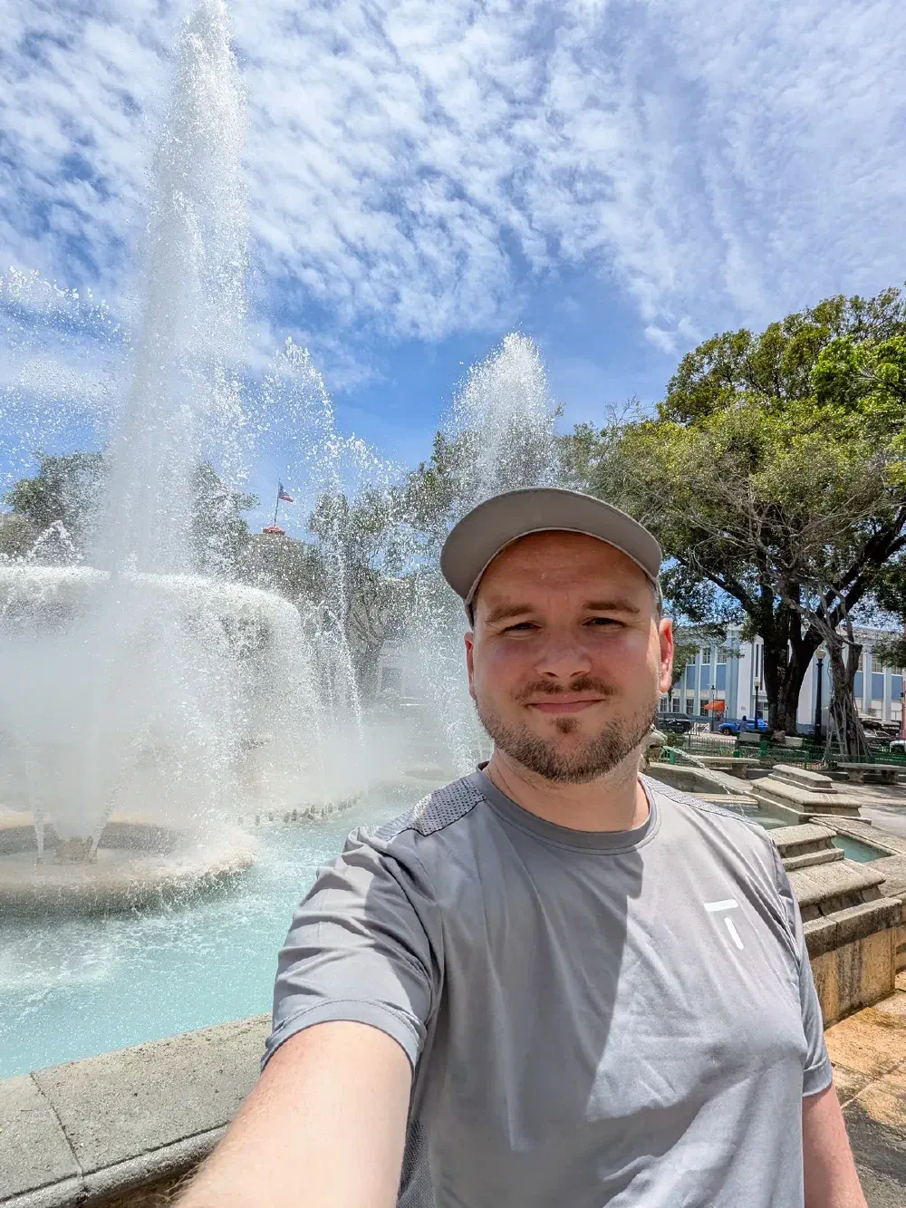Ponce fountain plaza